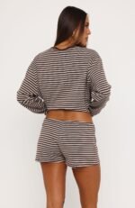 Touchdown Relaxed Shorts Choc/Grey Marle Stripe - Image 4